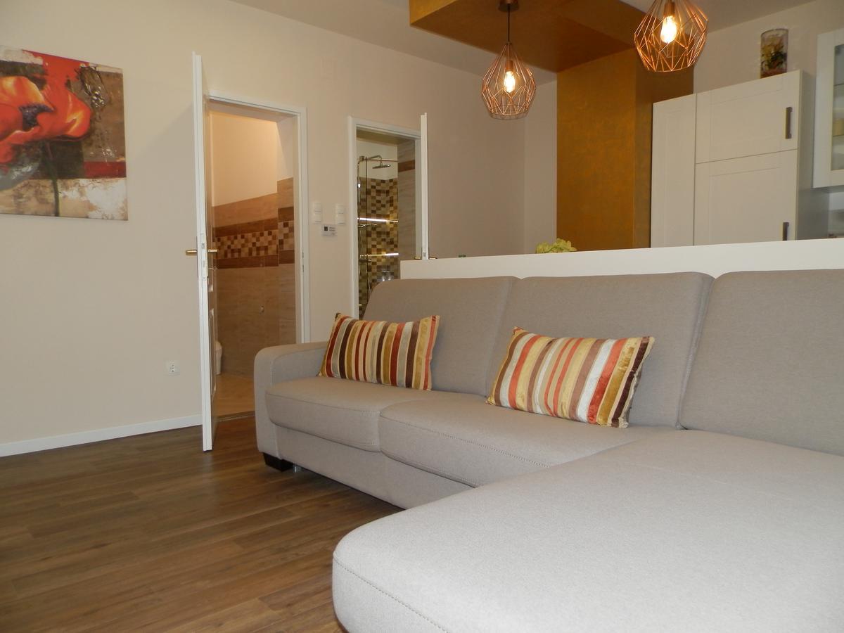 Katalin Boutique & Wellness Apartmanok Hajdúszoboszló المظهر الخارجي الصورة